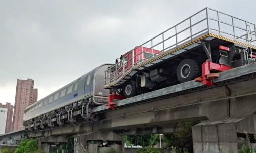 高速磁浮牽引車